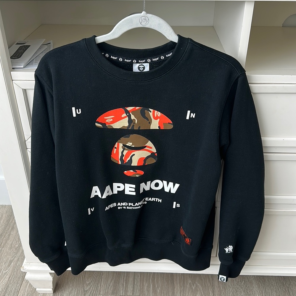 Men’s baps crew neck